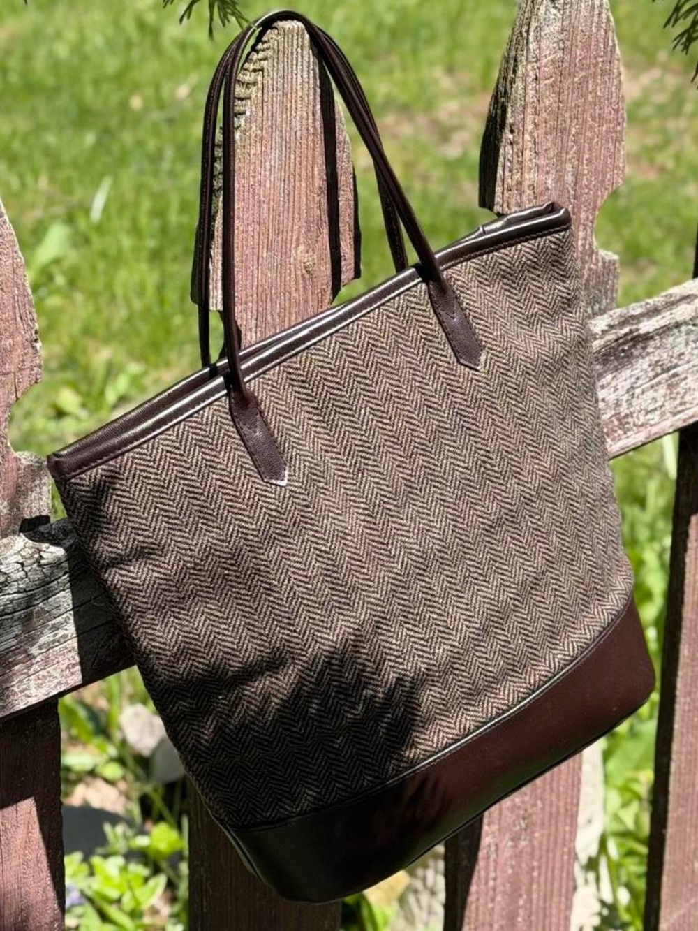 Brown wool blend handbag